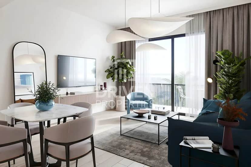1-bedroom freehold apartment in Town Square — photo 2 of 4