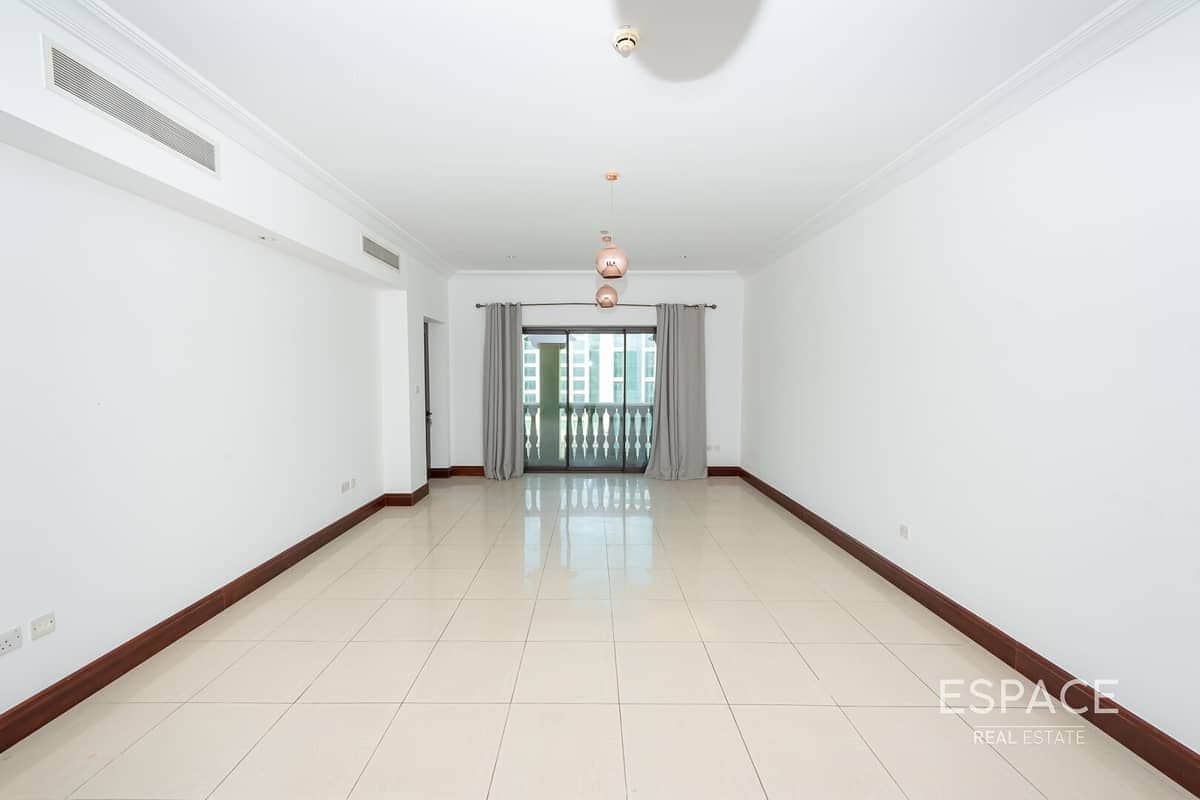 1-bedroom freehold apartment in Palm Jumeirah — photo 1 of 4