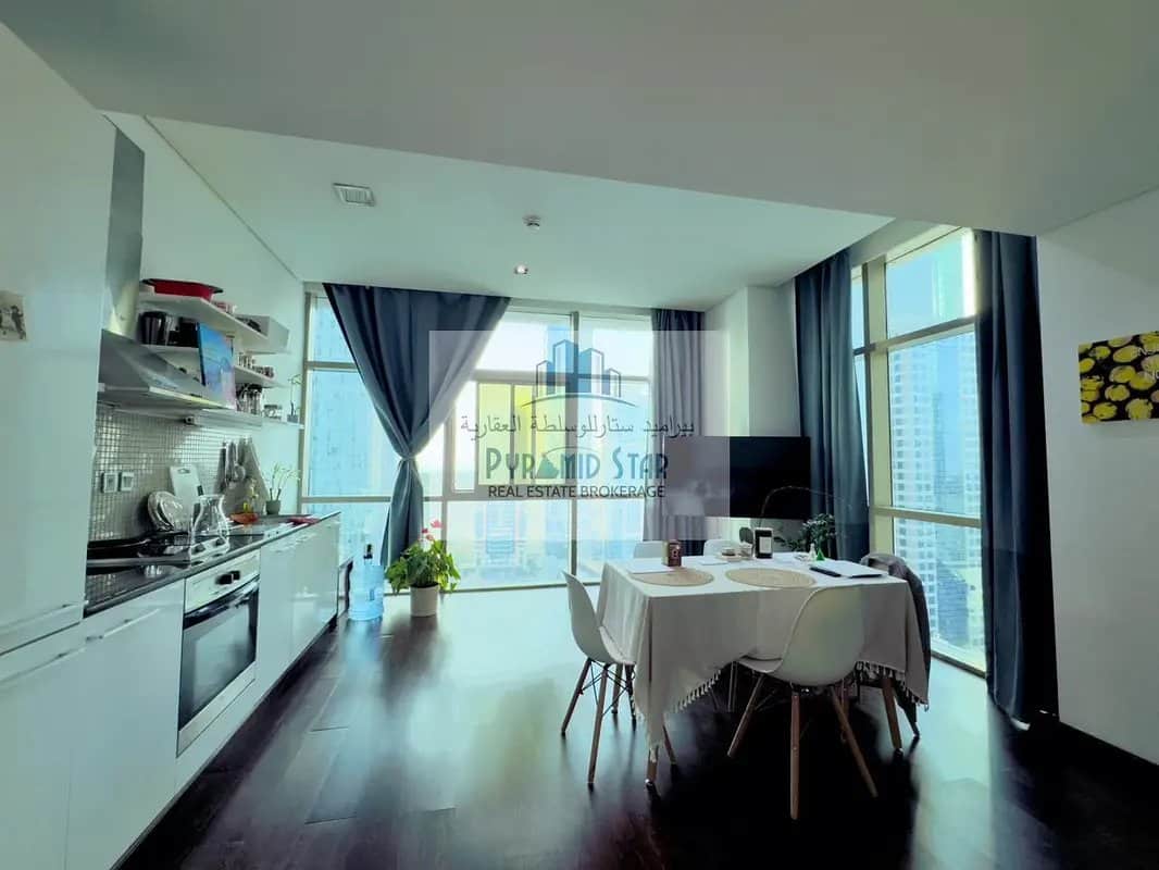 studio freehold apartment in DIFC — photo 1 of 5