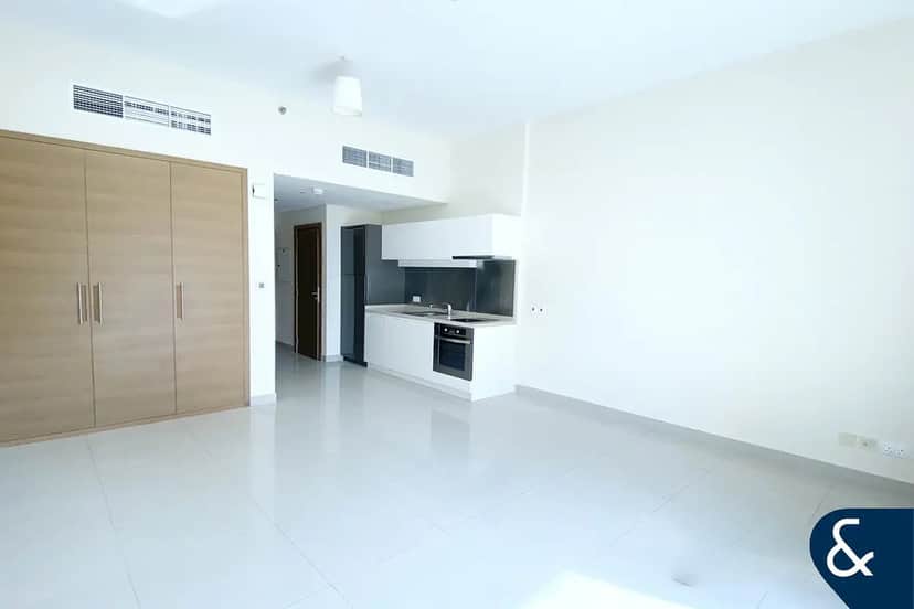 studio freehold apartment in Downtown Dubai — photo 3 of 5