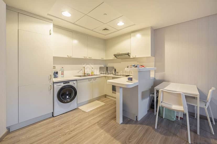 studio freehold apartment in DIFC — photo 3 of 4