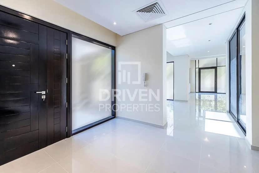 4-bedroom freehold villa in DAMAC Hills — photo 4 of 4