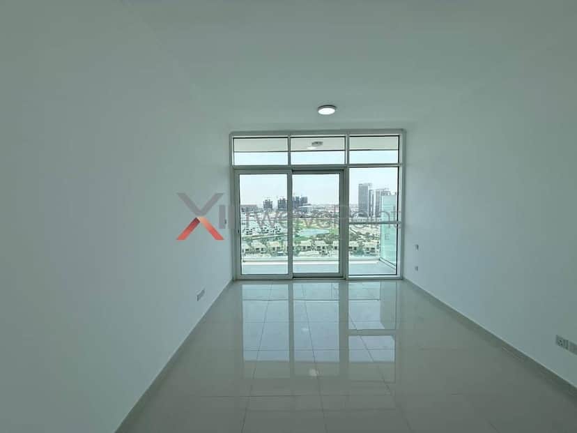studio freehold apartment in DAMAC Hills — photo 4 of 5