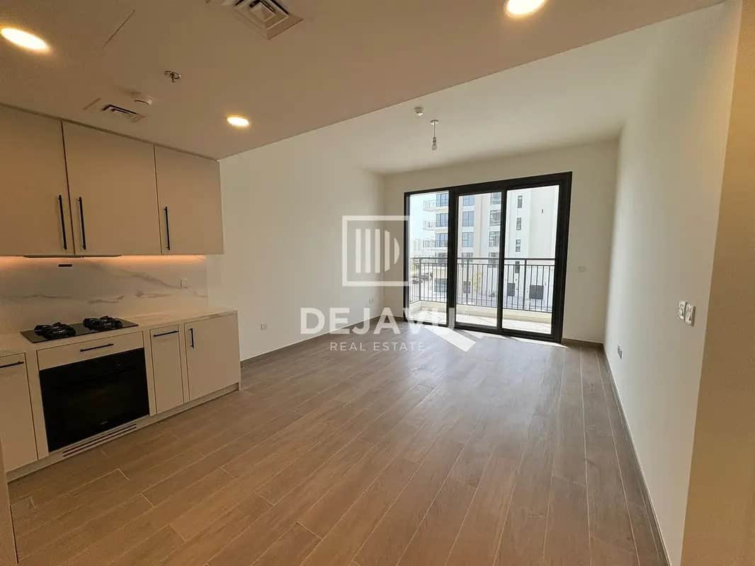 1-bedroom freehold apartment in Town Square — photo 2 of 5