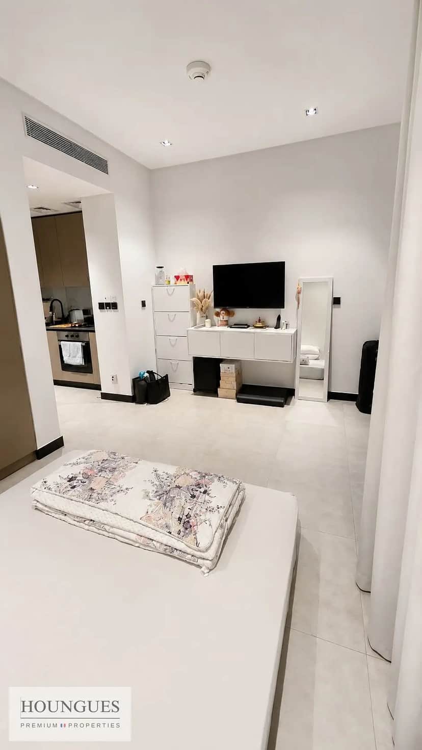 studio freehold apartment in Business Bay — photo 2 of 5