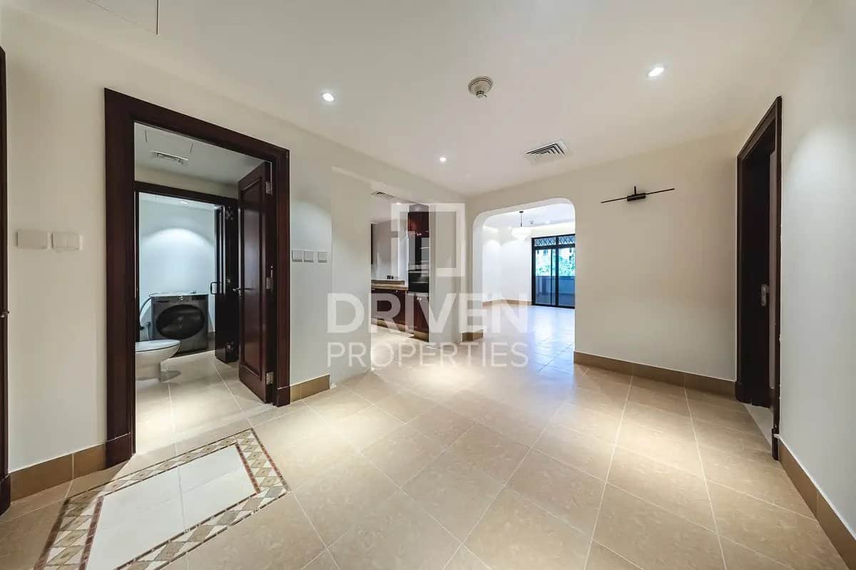 2-bedroom freehold apartment in Downtown Dubai — photo 3 of 5