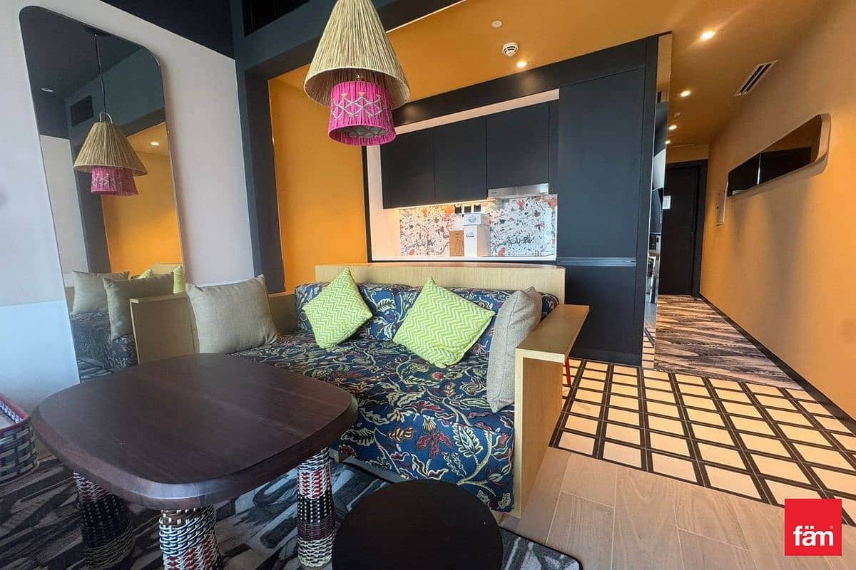 studio freehold apartment in Business Bay — photo 2 of 5