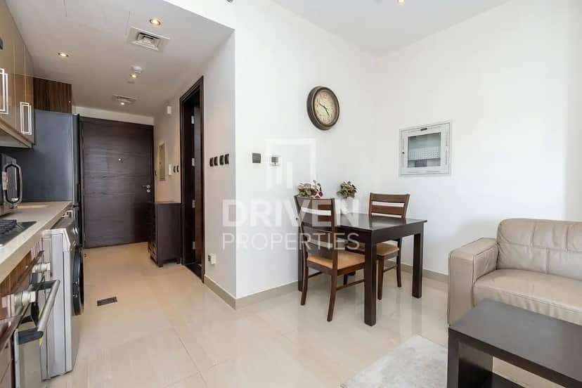 studio freehold apartment in Downtown Dubai — photo 3 of 5