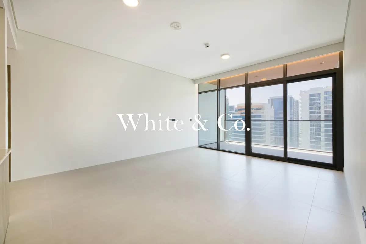 2-bedroom freehold apartment in Business Bay — photo 3 of 5