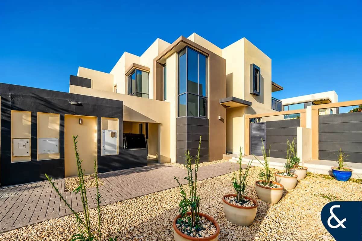 4-bedroom freehold villa in Dubai Hills Estate — photo 2 of 4