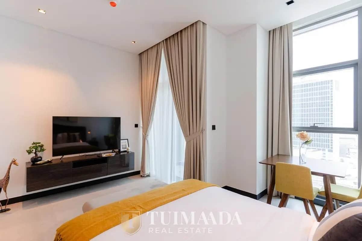 studio freehold apartment in Business Bay — photo 1 of 4