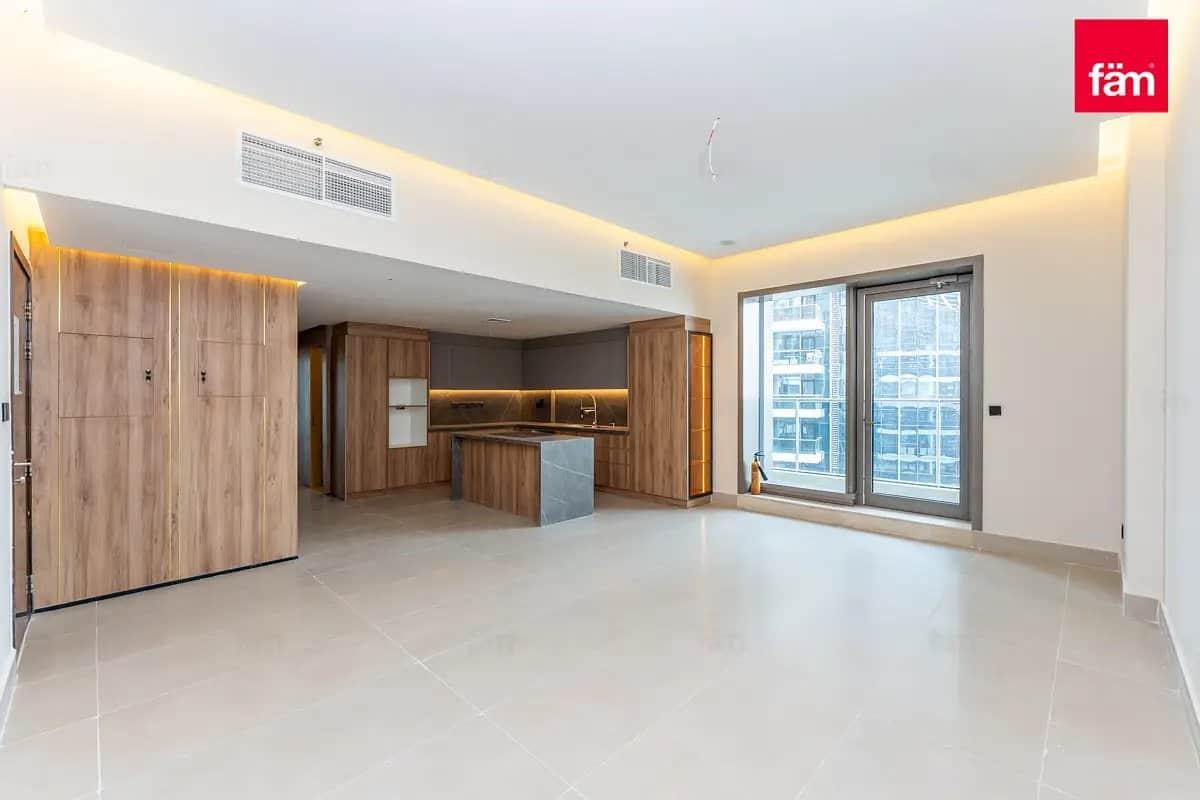 2-bedroom freehold apartment in Dubai Marina — photo 1 of 5