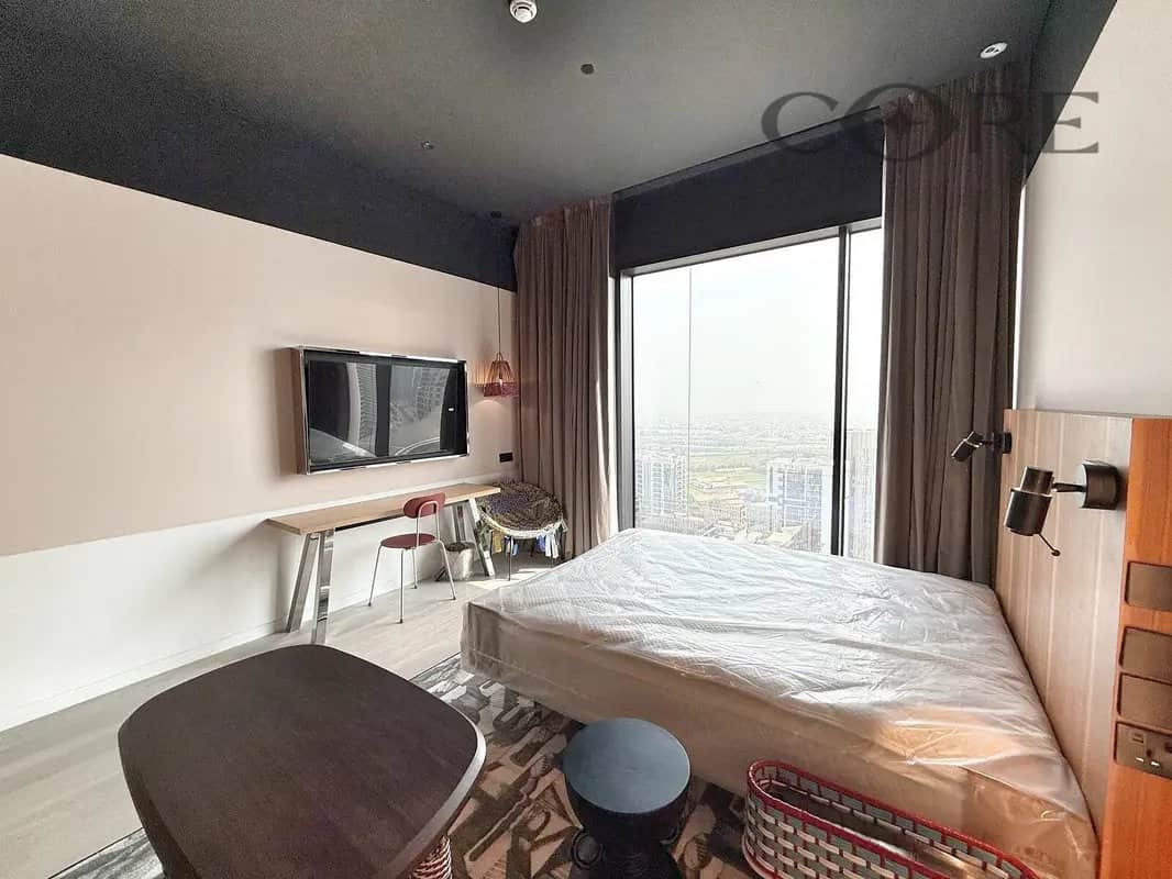 studio freehold apartment in Business Bay — photo 1 of 5