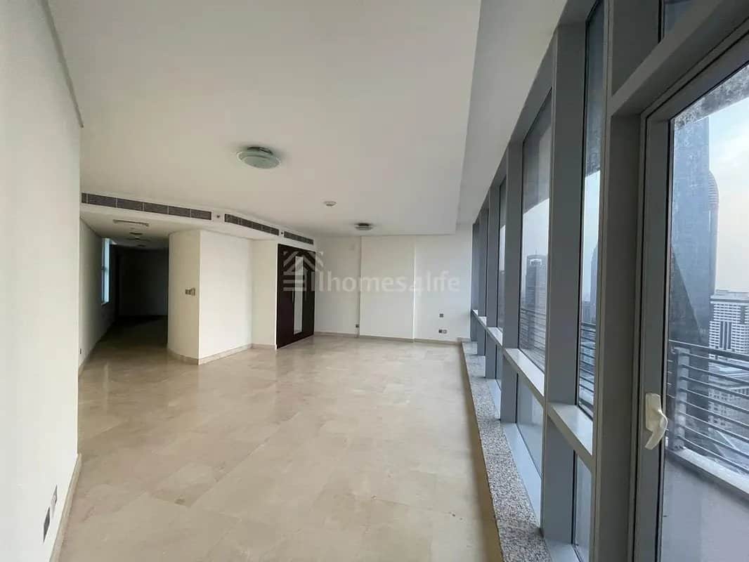 studio freehold apartment in DIFC — photo 4 of 4