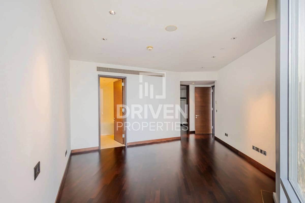 2-bedroom freehold apartment in Downtown Dubai — photo 1 of 5