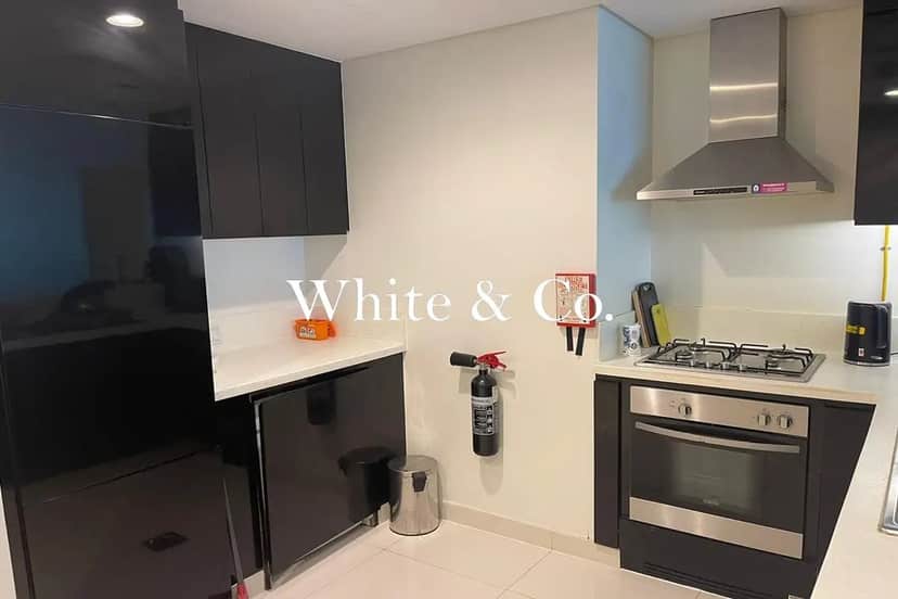 3-bedroom freehold apartment in Business Bay — photo 3 of 5