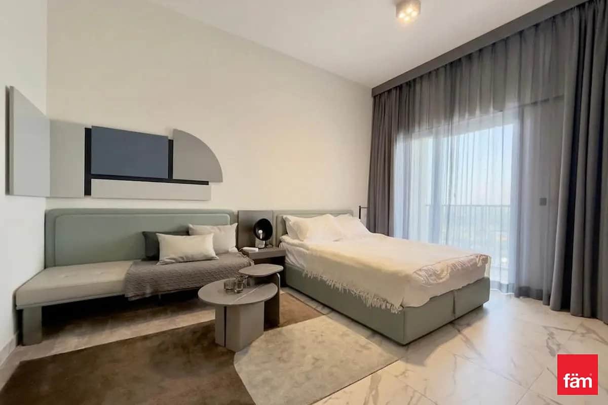 studio freehold apartment in Mohammed Bin Rashid City (MBR City) — photo 1 of 4
