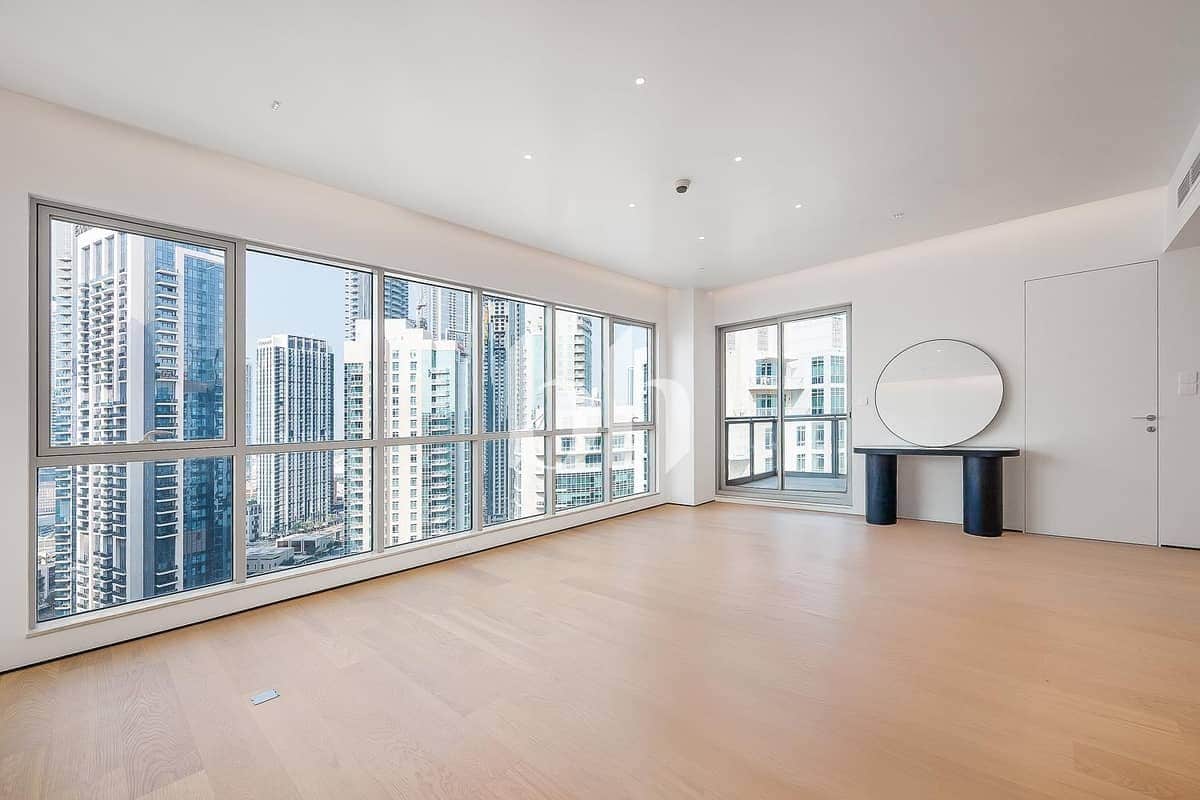 2-bedroom freehold apartment in Downtown Dubai — photo 1 of 4