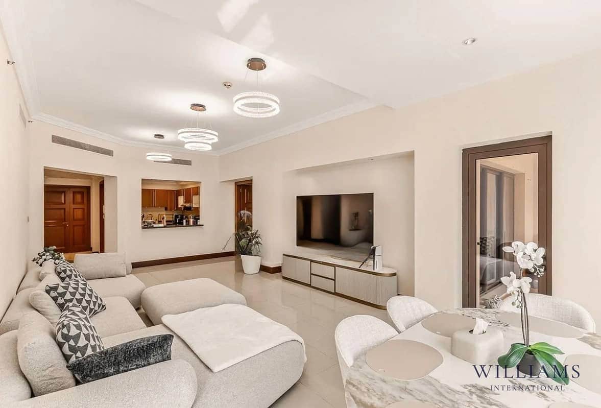2-bedroom freehold apartment in Palm Jumeirah — photo 1 of 4