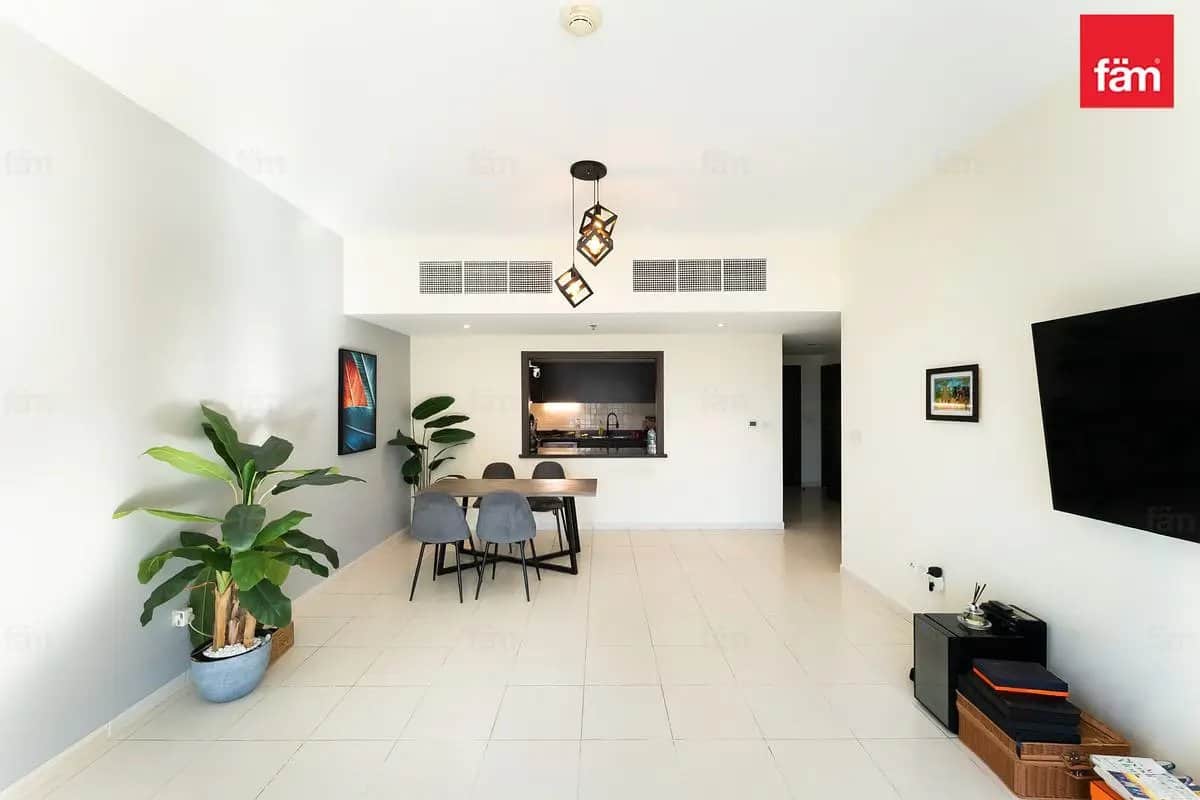 1-bedroom freehold apartment in Business Bay — photo 2 of 4