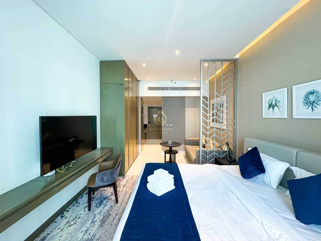 studio freehold apartment in Business Bay — photo 1 of 4