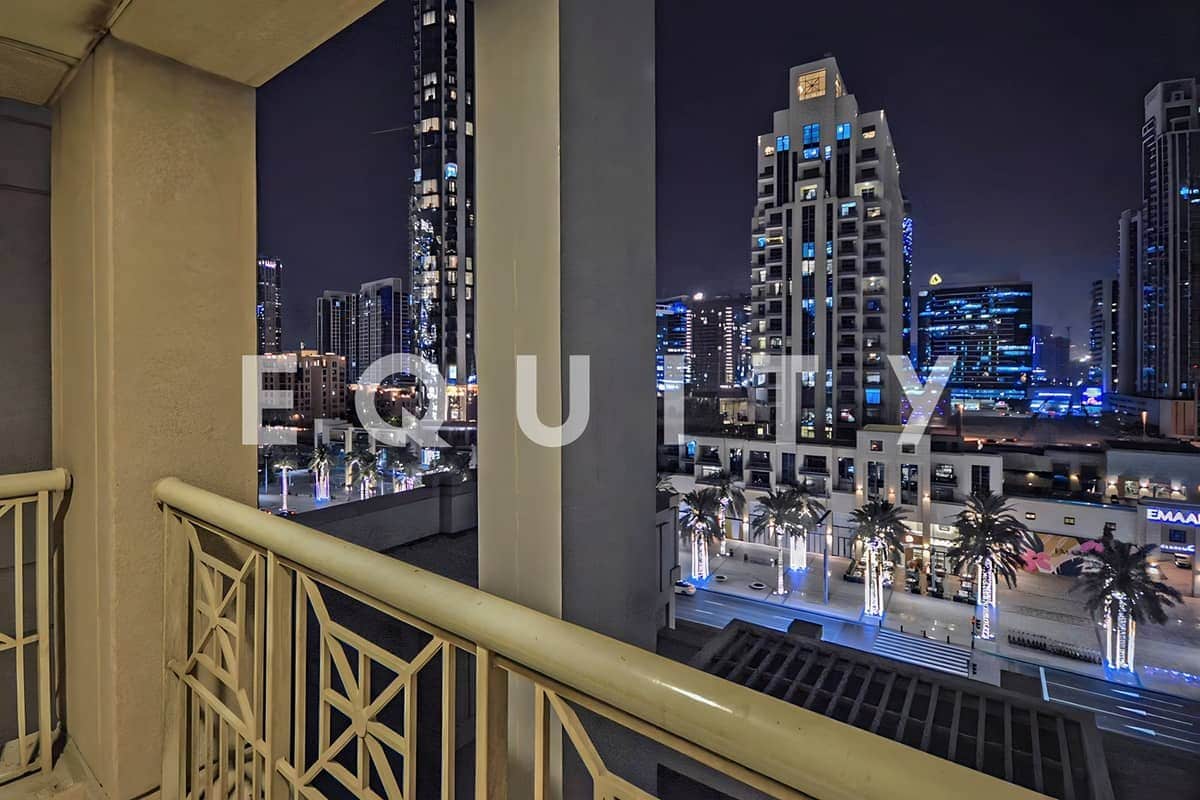studio freehold apartment in Downtown Dubai — photo 1 of 4