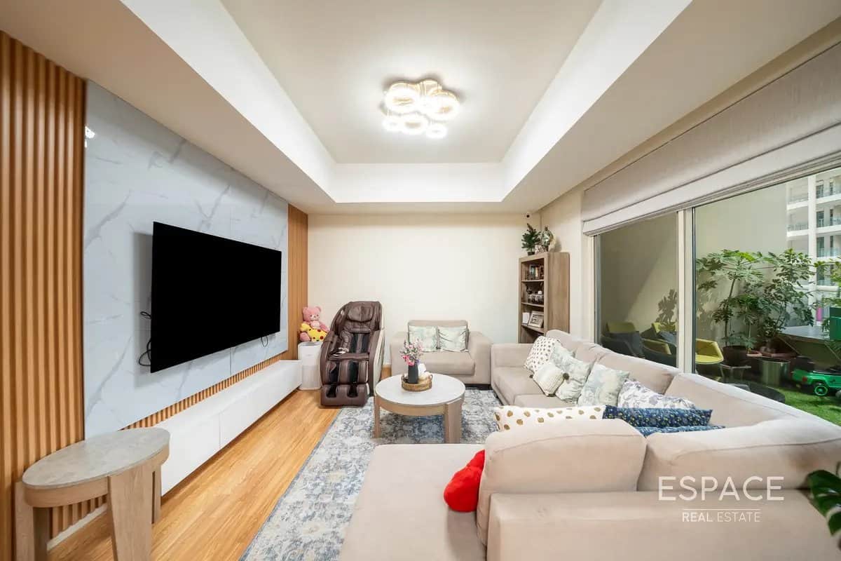 3-bedroom freehold apartment in Dubai Marina — photo 2 of 4