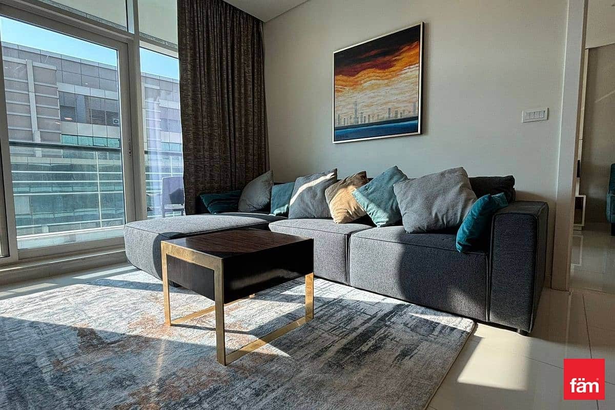 1-bedroom freehold apartment in Business Bay — photo 1 of 4