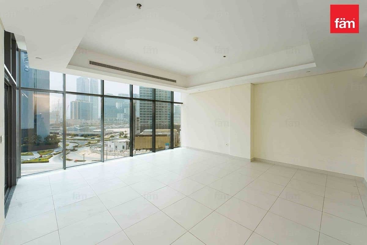 2-bedroom freehold apartment in Downtown Dubai — photo 1 of 4