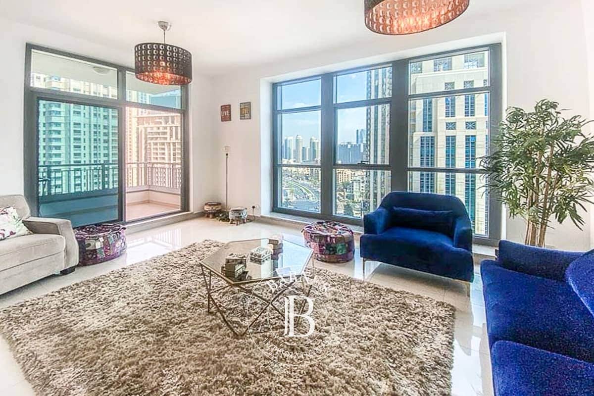 2-bedroom freehold apartment in Downtown Dubai — photo 1 of 4