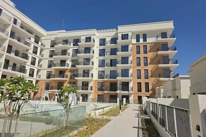 2-bedroom freehold apartment in Town Square — photo 2 of 4