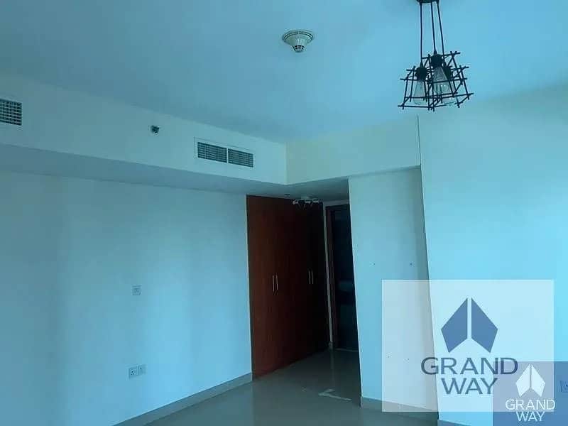 2-bedroom freehold apartment in DIFC — photo 2 of 4