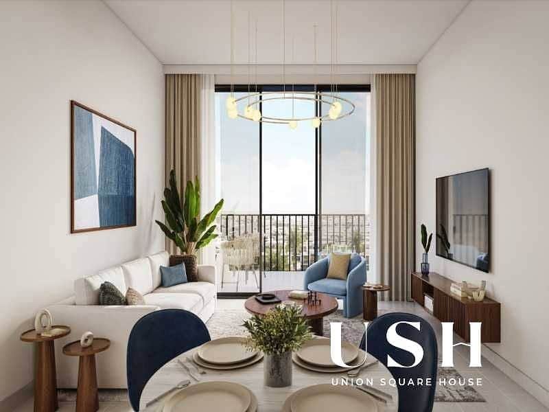 2-bedroom freehold apartment in Town Square — photo 1 of 4