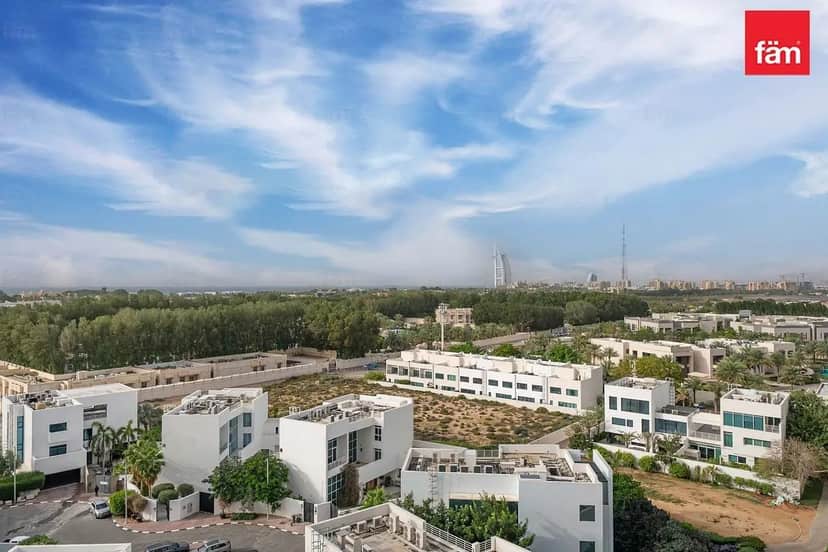 3-bedroom freehold apartment in Al Sufouh — photo 2 of 4
