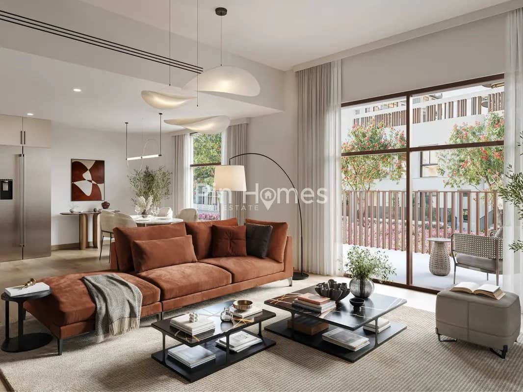 2-bedroom freehold apartment in Town Square — photo 2 of 4
