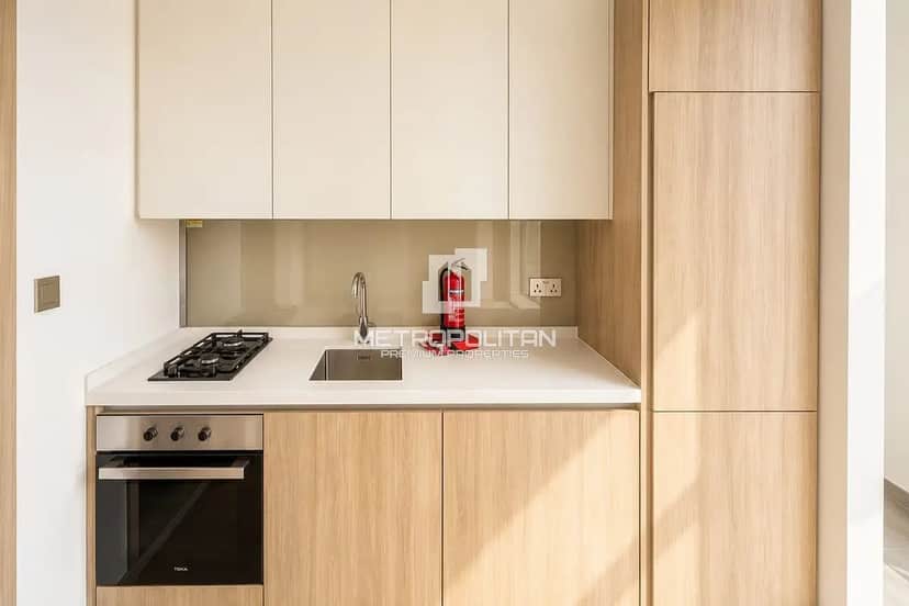 studio freehold apartment in Business Bay — photo 5 of 5