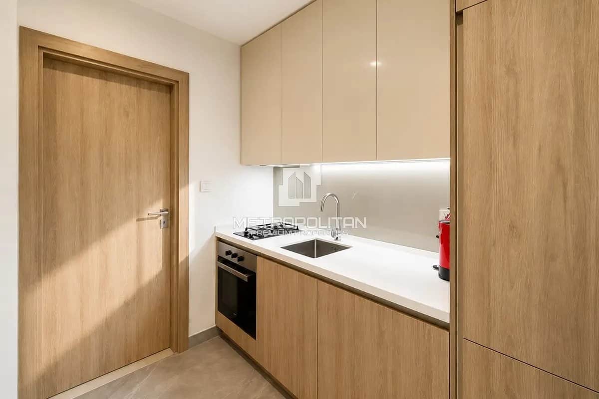 studio freehold apartment in Business Bay — photo 3 of 5