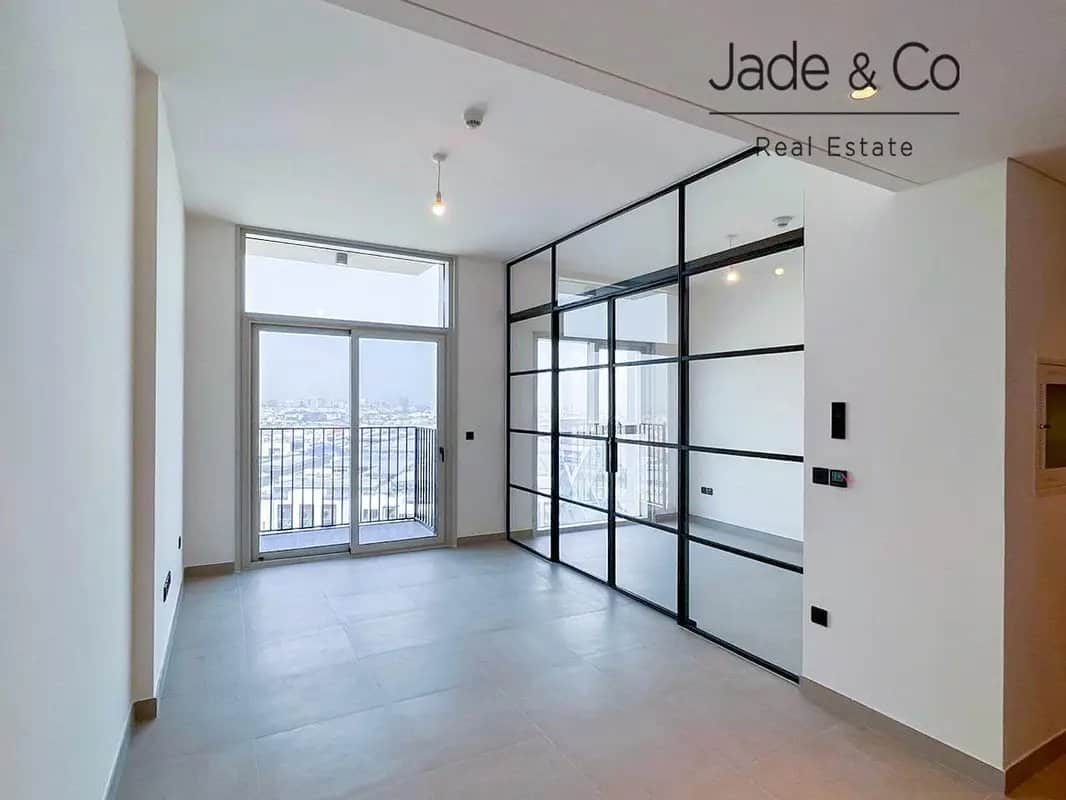 2-bedroom freehold apartment in Dubai Hills Estate — photo 1 of 3