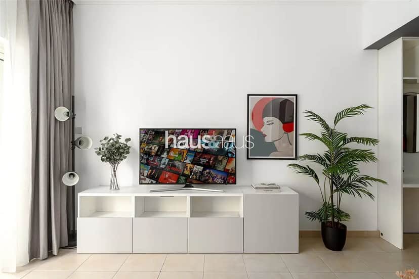 studio freehold apartment in Downtown Dubai — photo 5 of 5