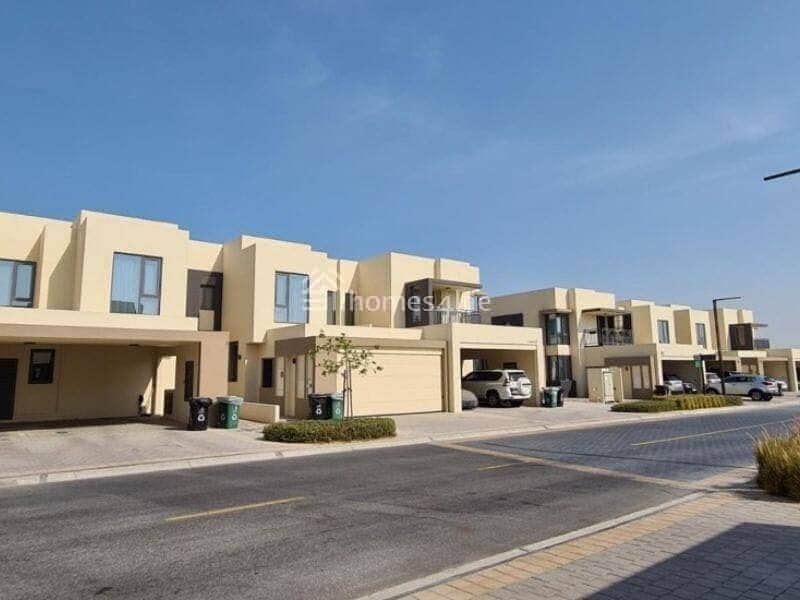 3-bedroom freehold villa in Dubai Hills Estate — photo 1 of 4