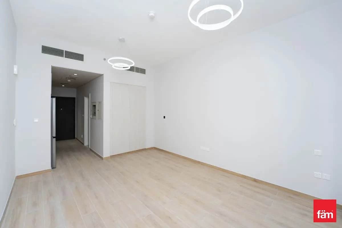 studio freehold apartment in Business Bay — photo 5 of 5