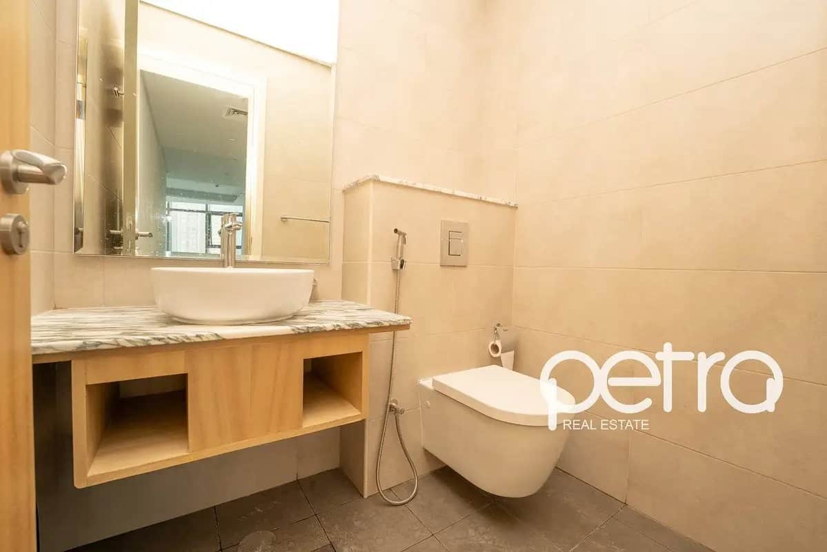 2-bedroom freehold apartment in Business Bay — photo 3 of 5