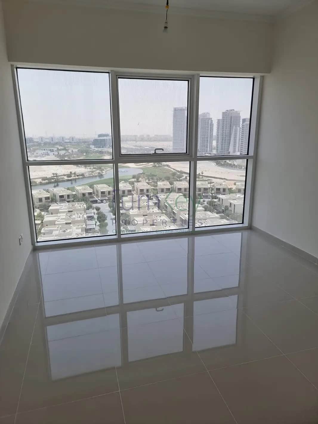 1-bedroom freehold apartment in DAMAC Hills — photo 1 of 4