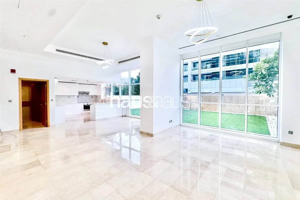 3-bedroom freehold apartment in Dubai Marina — photo 1 of 5