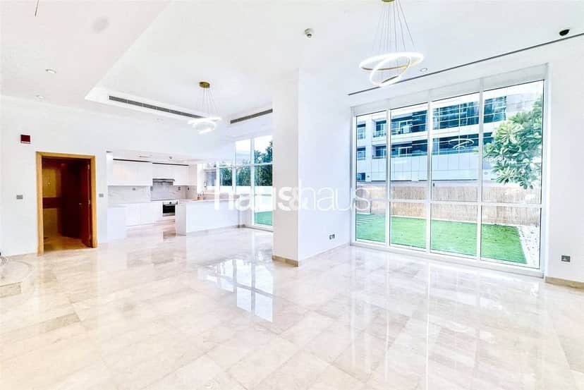 3-bedroom freehold apartment in Dubai Marina — photo 2 of 5