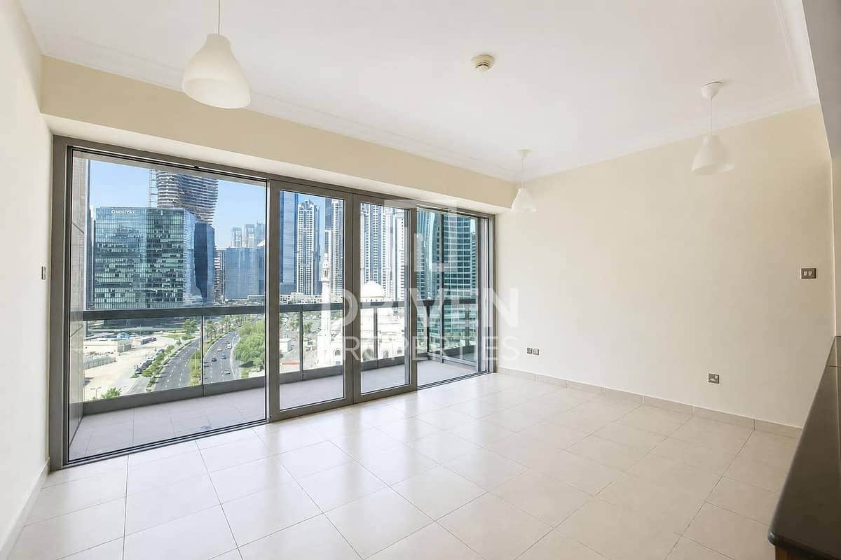 studio freehold apartment in Downtown Dubai — photo 3 of 4