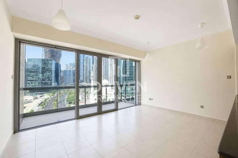 studio freehold apartment in Downtown Dubai — photo 3 of 4