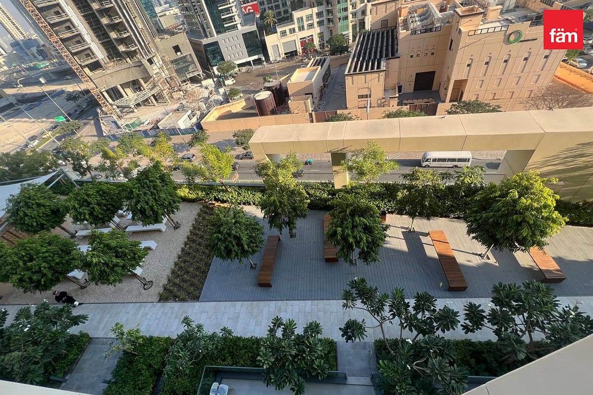 1-bedroom freehold apartment in Downtown Dubai — photo 1 of 5
