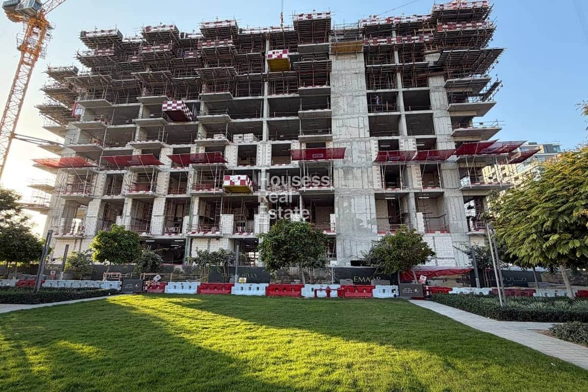 1-bedroom freehold apartment in Dubai Hills Estate — photo 1 of 4