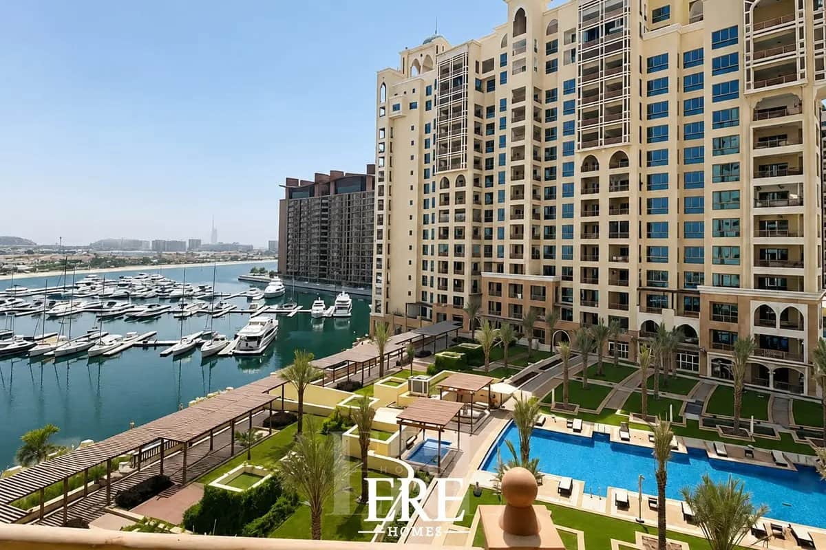 2-bedroom freehold apartment in Palm Jumeirah — photo 1 of 4